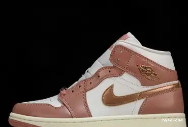 Hyperoad Mid SE“Red Stardust” Jordan 1 Air 0629